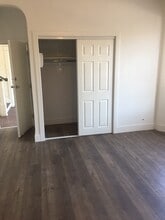 845 Normandie Ave, Unit 17 in Los Angeles, CA - Building Photo - Building Photo