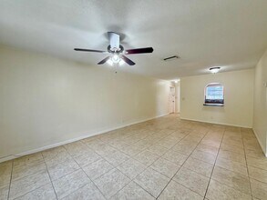 5811 NE 14th Rd in Fort Lauderdale, FL - Building Photo - Building Photo