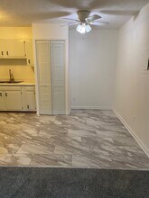 60 Webb Cove Rd, Unit UnitA in Asheville, NC - Building Photo - Building Photo