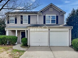 8849 Laurel Run Dr in Charlotte, NC - Building Photo