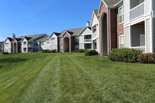 Summit Ridge Apartments