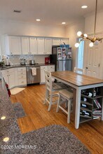 6 Cook St in Monmouth Beach, NJ - Building Photo - Building Photo