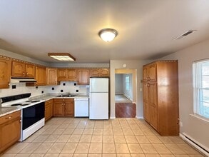 2770 Laguna Ave in Winston-Salem, NC - Building Photo - Building Photo