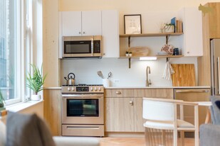 84 E Adams St in Chicago, IL - Building Photo