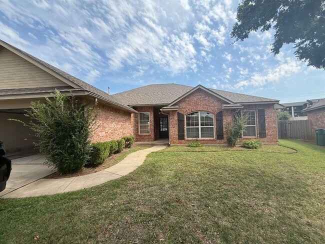 property at 19132 Cottonwood Ct