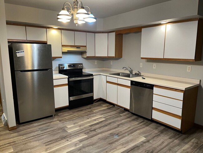 property at 704-706-706 N 16th Ave