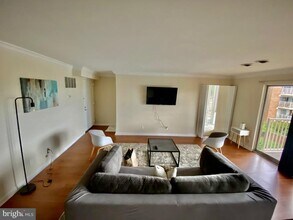 2624 Redcoat Dr in Alexandria, VA - Building Photo - Building Photo