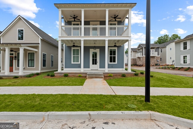 property at 711 Jefferson St