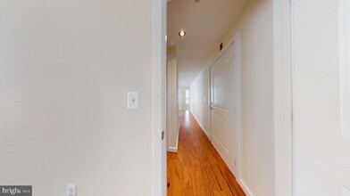 5885 Colorado Ave NW-Unit -108 in Washington, DC - Building Photo - Building Photo