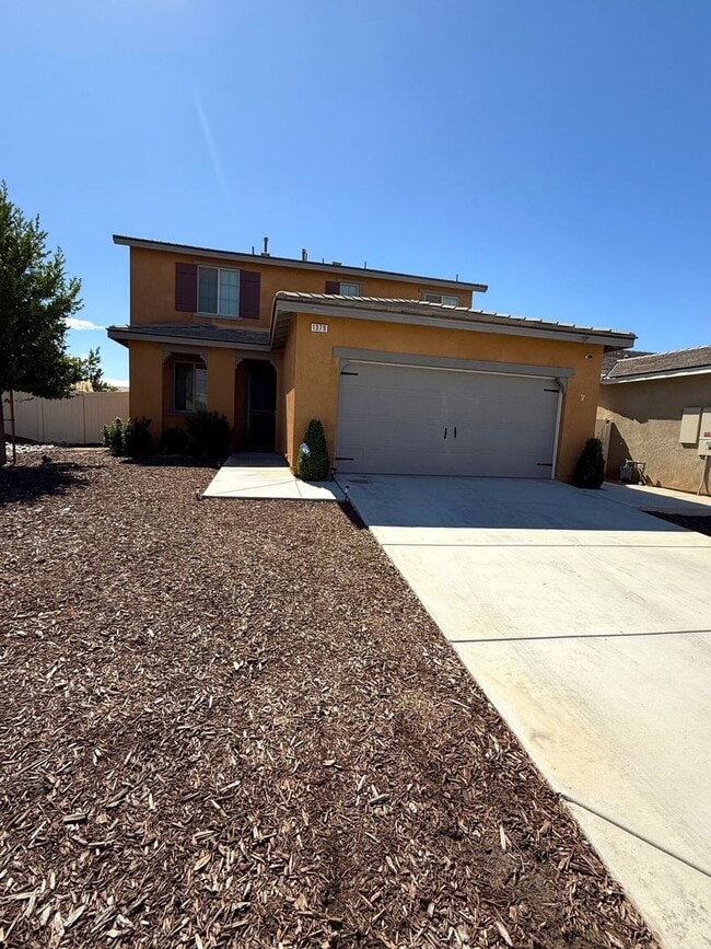 1379 Grove Land St in Beaumont, CA - Building Photo - Building Photo