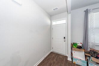 214 Wild Strawberry Ln in Moncks Corner, SC - Building Photo - Building Photo