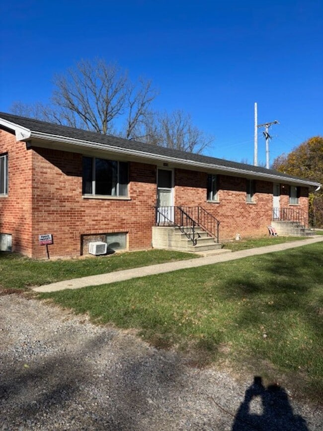 property at 16490 S Seymour Rd