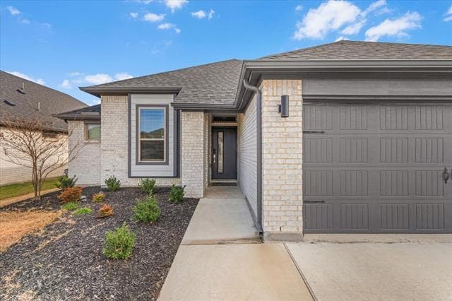 640 Southern HIlls Dr in Red Oak, TX - Building Photo - Building Photo