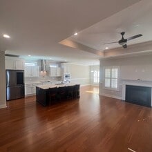 1622 Prop Dr in Winterville, NC - Building Photo - Building Photo