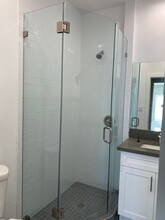 11821 Goshen Ave in Los Angeles, CA - Building Photo - Building Photo