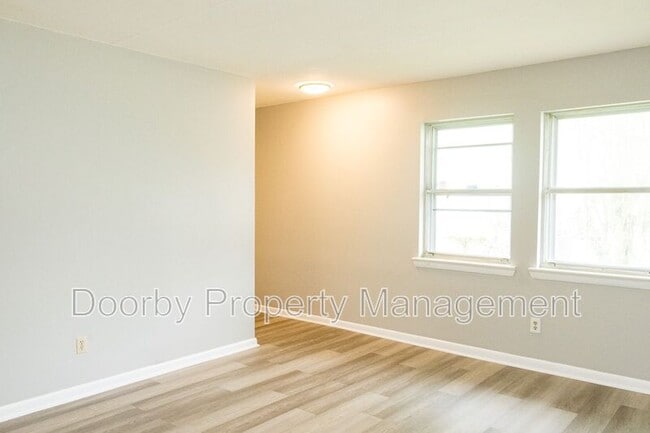 5038 Cameron Ln in Chattanooga, TN - Foto de edificio - Building Photo