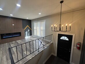 22220 Brookwood Dr in Sauk Village, IL - Foto de edificio - Building Photo