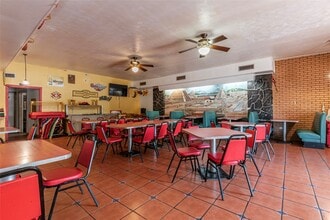 1309 1st St in La Marque, TX - Building Photo - Building Photo