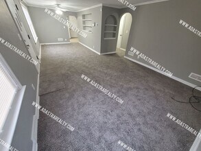 9366 E 64th Terrace in Raytown, MO - Building Photo - Building Photo
