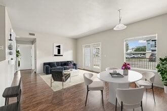 Westpond in San Antonio, TX - Building Photo - Building Photo