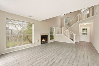 16623 Red Gully Dr in Sugar Land, TX - Building Photo - Building Photo