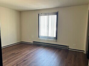 16640 Crescent Ave in Tinley Park, IL - Building Photo - Building Photo