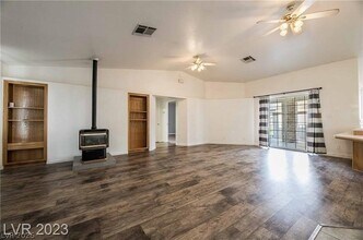 130 E Virginia in Moapa Valley, NV - Building Photo - Building Photo