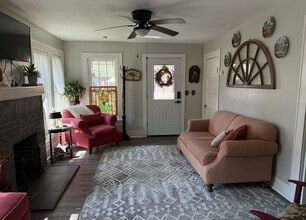 606 N Polk St in Jefferson, TX - Building Photo - Building Photo