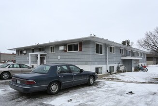 8963 Syndicate Ave in Lexington, MN - Building Photo - Building Photo