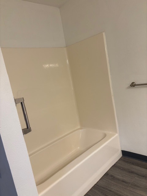 Black Hawk Village in Burlington, IA - Foto de edificio - Building Photo