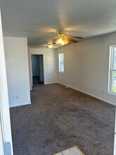 212 Miller Ave, Unit 212 Miller Ave in Weirton, WV - Building Photo - Building Photo