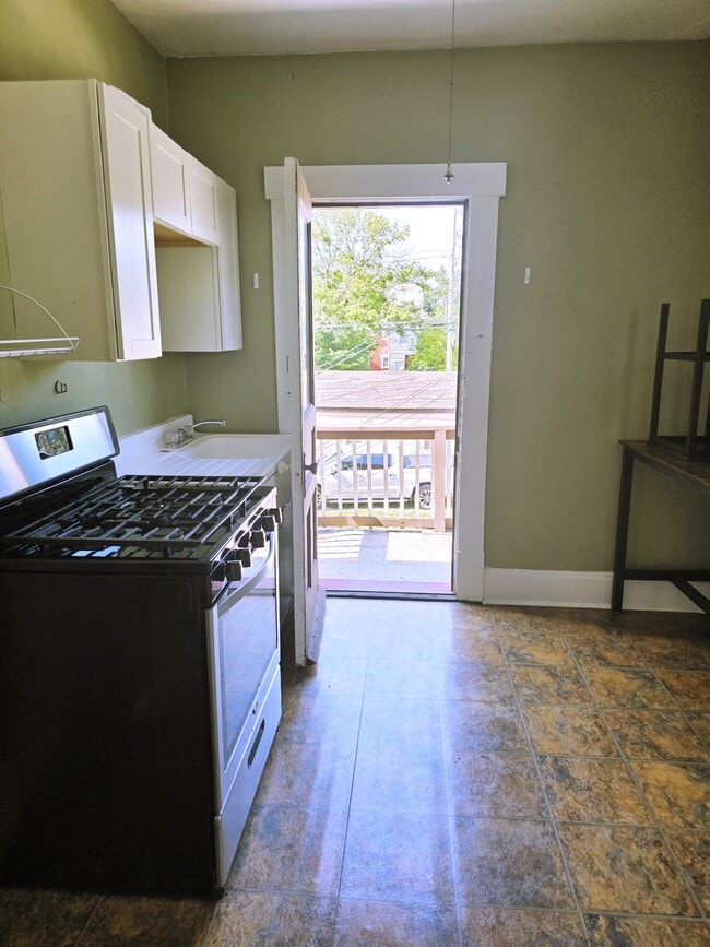74 E Hudson St, Unit 74