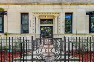 1515 W Sunnyside Ave in Chicago, IL - Building Photo - Building Photo