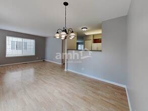 2797 Sorrel Row in Lake In The Hills, IL - Foto de edificio - Building Photo
