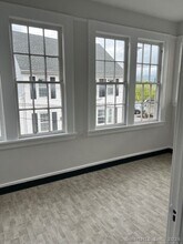 28 W Main St in Groton, CT - Building Photo - Building Photo