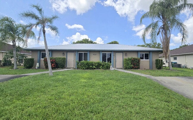 property at 920 SE 13th St