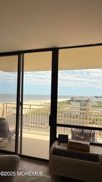 787 Ocean Ave, Unit 505 in Long Branch, NJ - Building Photo - Building Photo