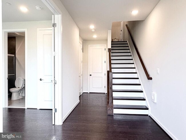 property at 11924 Caravelle Lp