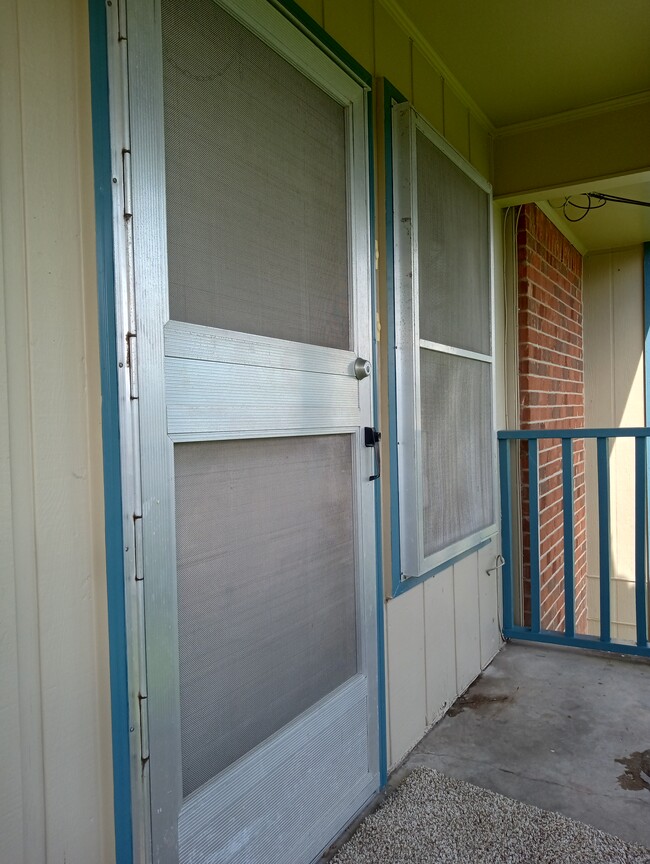 8246 Ned Ave in Baton Rouge, LA - Building Photo - Building Photo