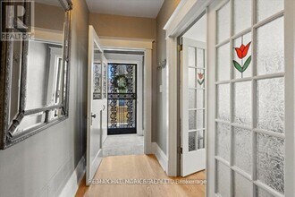 100 Warden Ave. in Toronto, ON - Building Photo - Building Photo