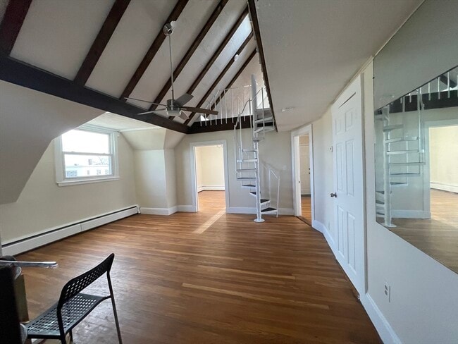 8 Breed Square in Lynn, MA - Building Photo - Building Photo