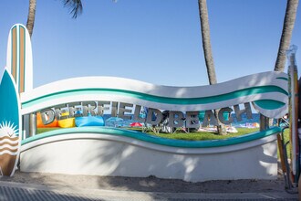 1955 NE 4th St in Deerfield Beach, FL - Building Photo - Building Photo