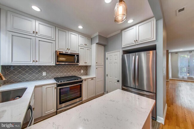 119 13th St SE in Washington, DC - Building Photo - Building Photo