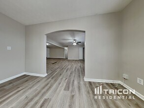 5867 Christopher Ln in Lithonia, GA - Building Photo - Building Photo