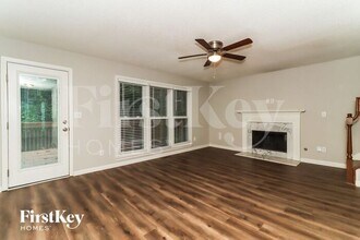 191 Hunters Creek in Dallas, GA - Foto de edificio - Building Photo