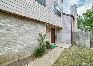 6009 Glen Heather in San Antonio, TX - Building Photo - Building Photo