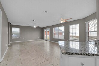 740 Saltair Ln in Mary Esther, FL - Building Photo - Building Photo