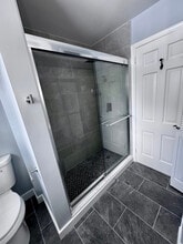 17 Central Ave in Egg Harbor Township, NJ - Foto de edificio - Building Photo