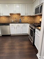 481 Stoneglen St in Collegeville, PA - Building Photo