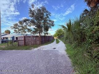 165 S Tropical Trail
